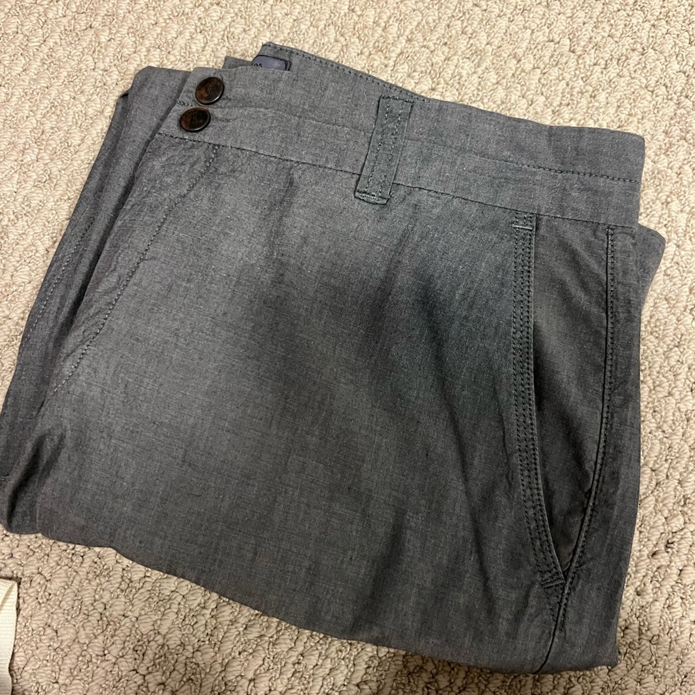 John Varvatos dress pants size 52 which fit like a 36. Excellent condition